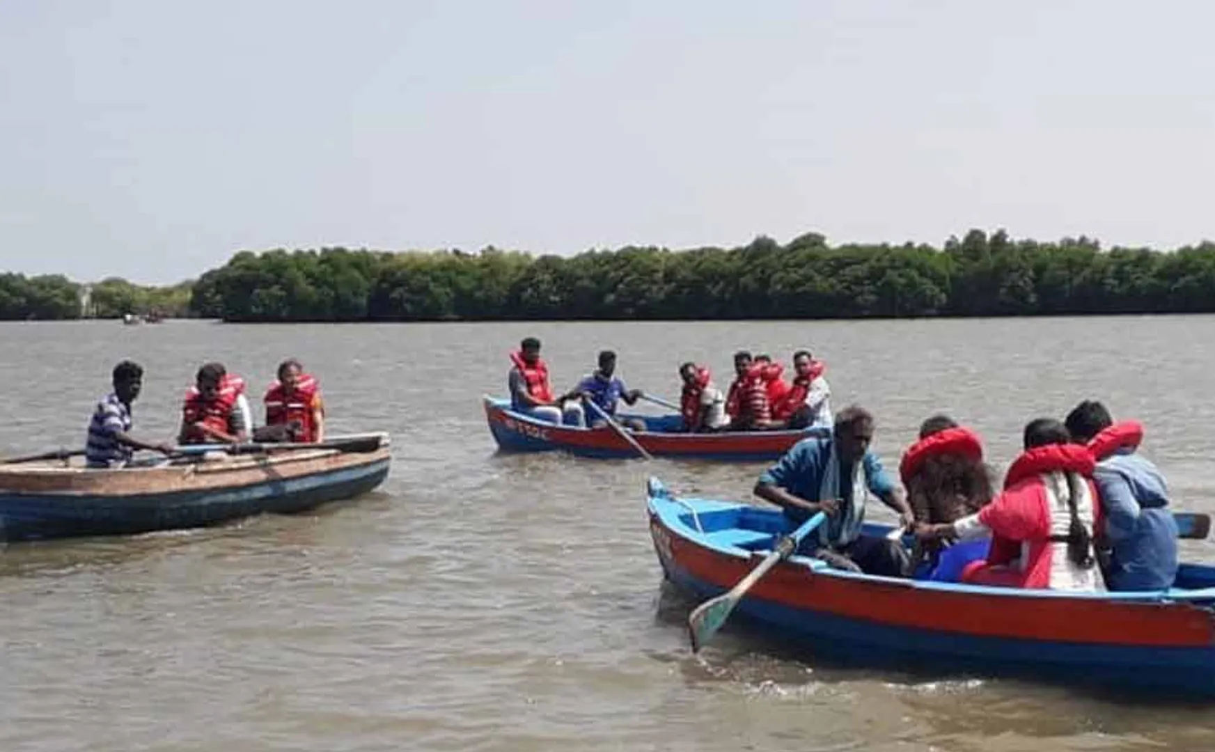 Boat ride canceled in Bichhiwara due to rain