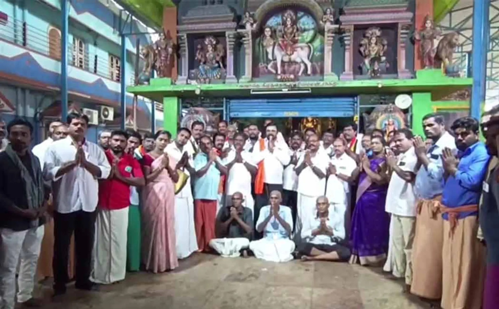  Volunteers who paid tribute for the DMk leaders recovery