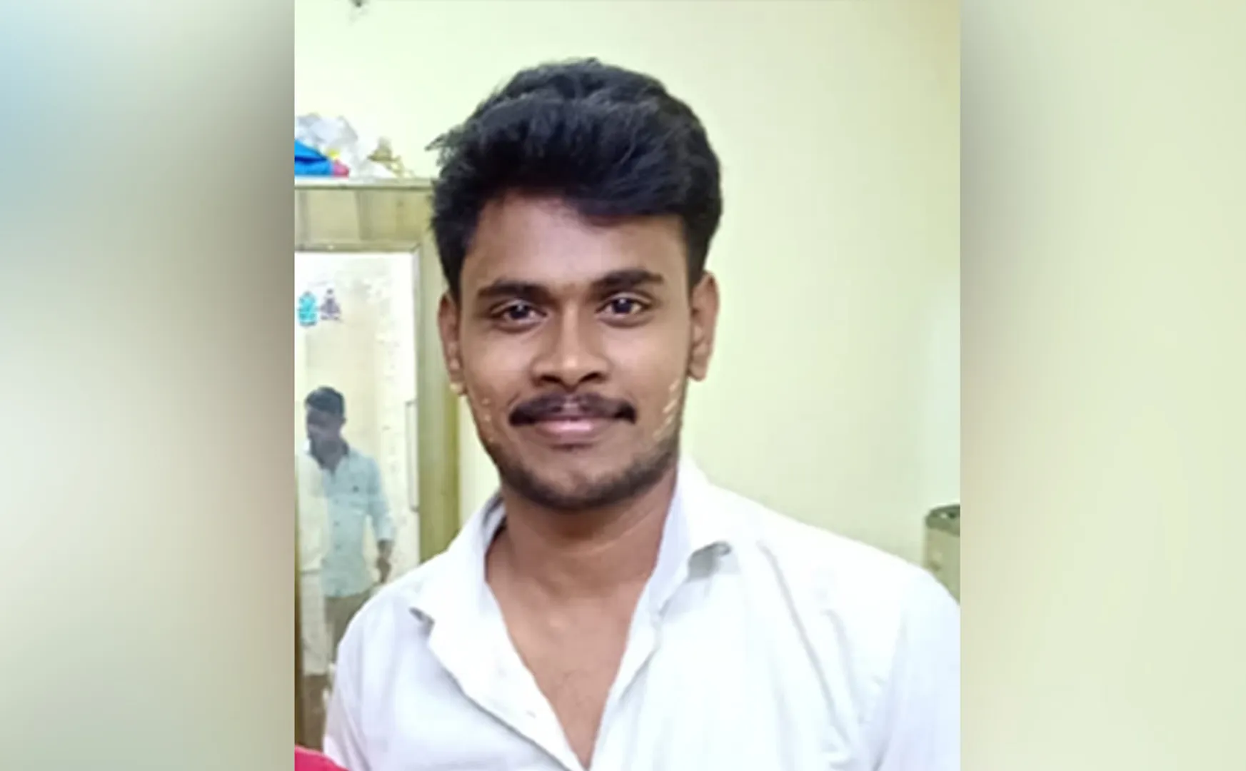 Floods engulfing homes; lost his lives who went in search of his father