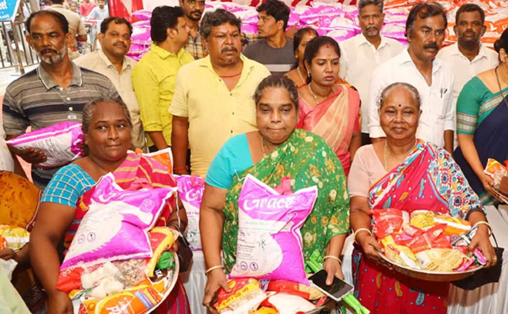 On behalf of Tamil Nadu Government Rs. 17 crore worth of relief goods