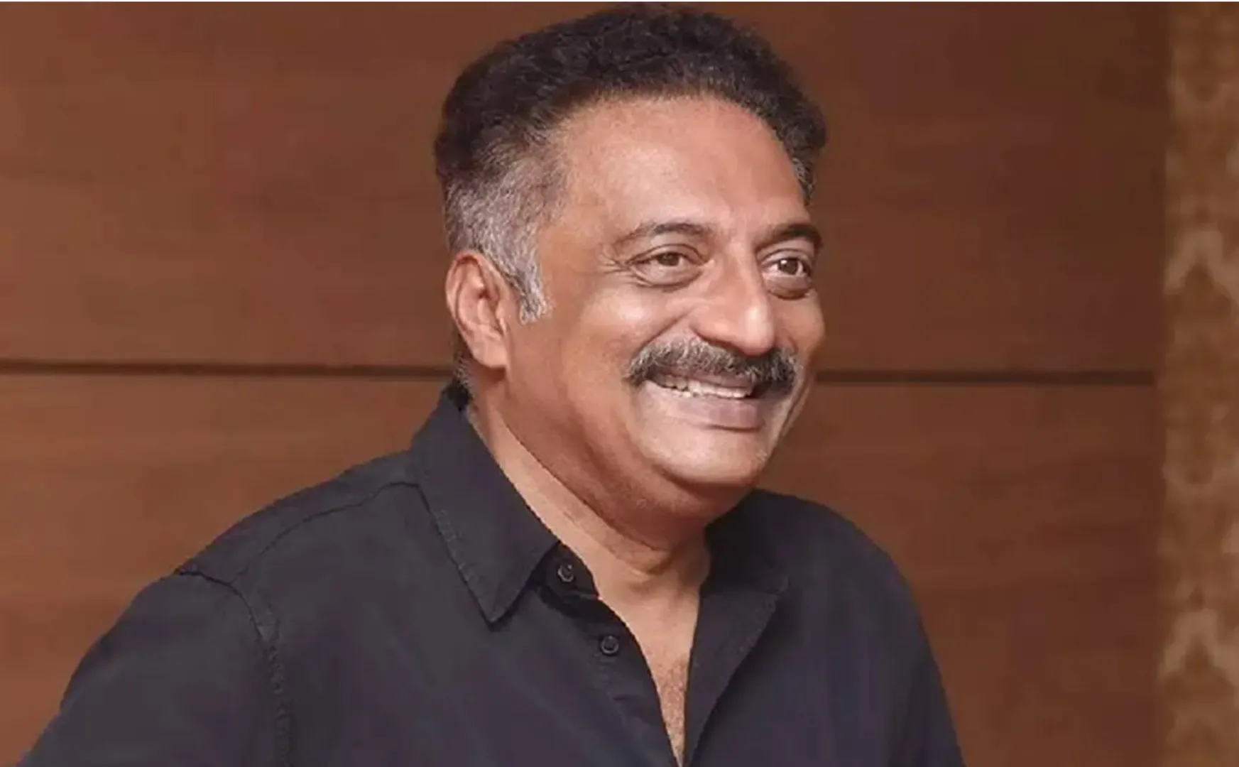 prakash raj about pranav jewelery owner fraud case