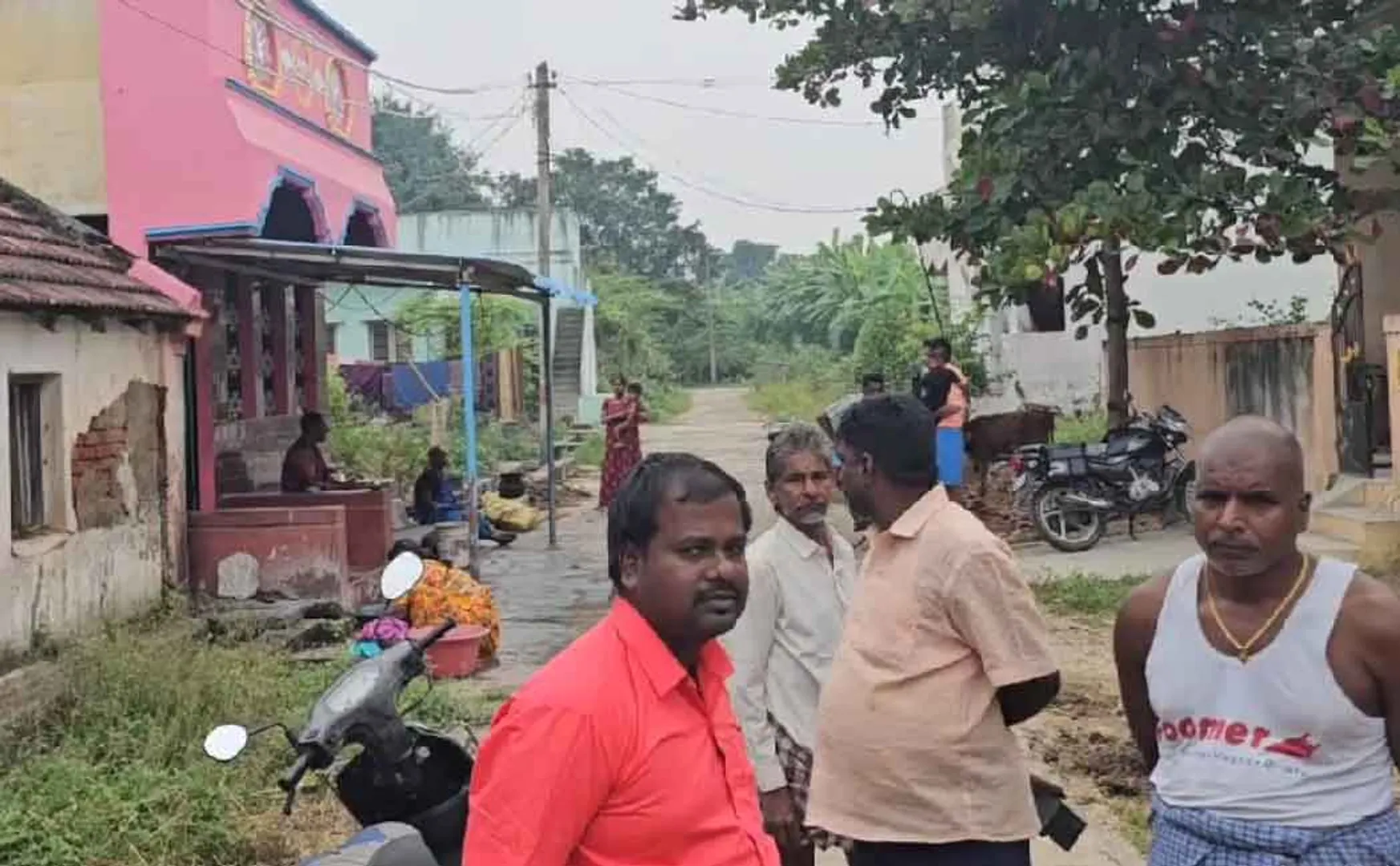 serial theft near tiruttani 