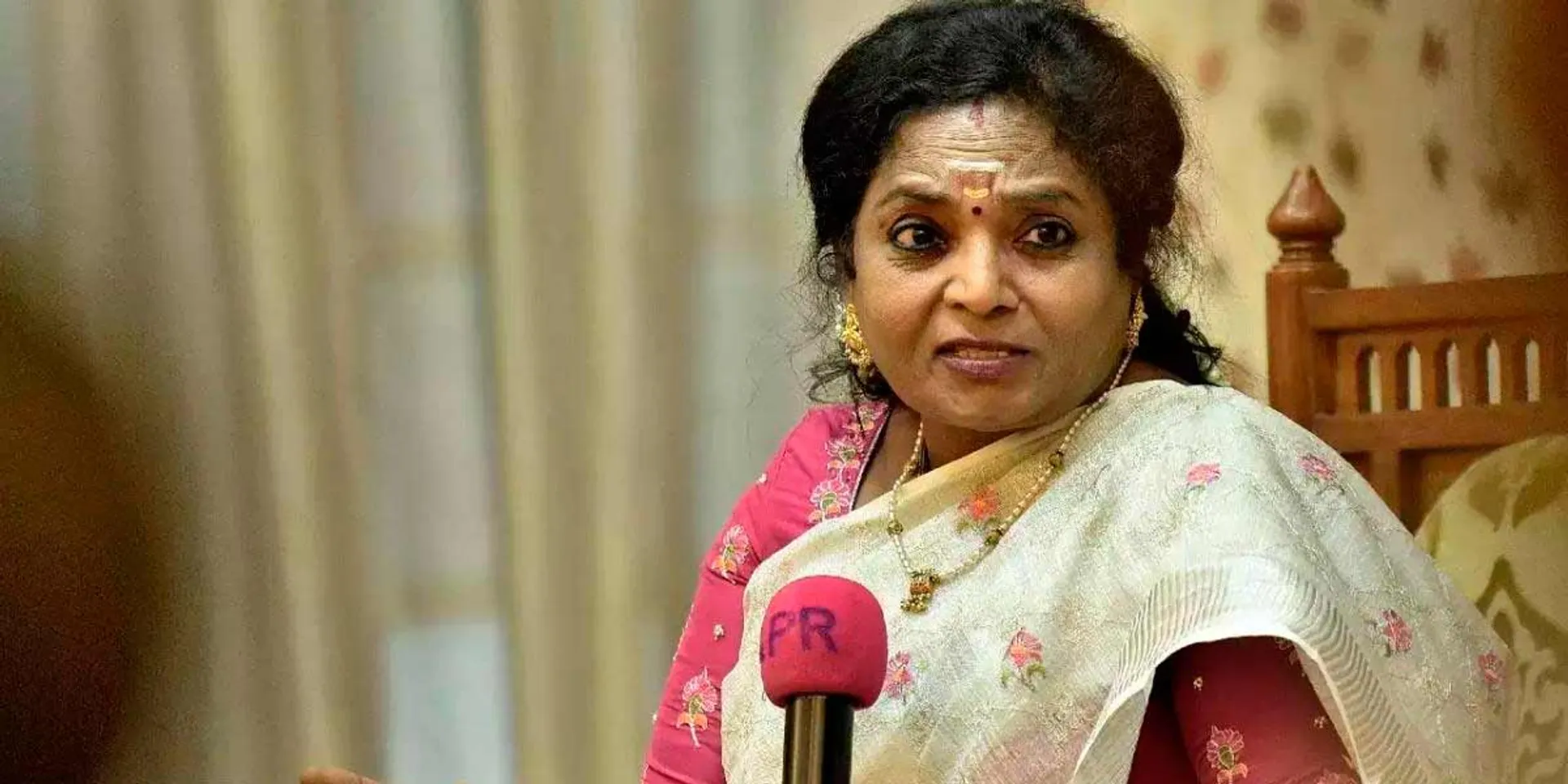 'Whose tax money was taken in boxes and boxes in the house of ministers'- Tamilisai question to Udhayanidhi