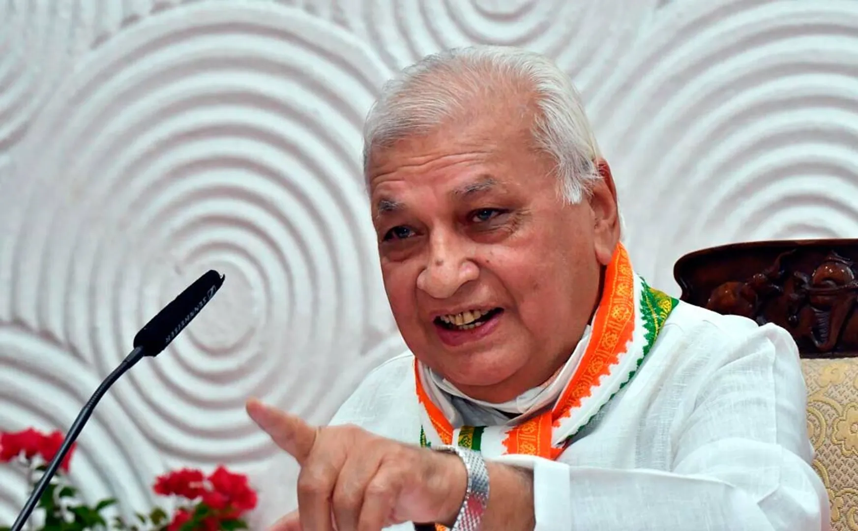  Kerala Governor says I don't need any protection for Students protest 