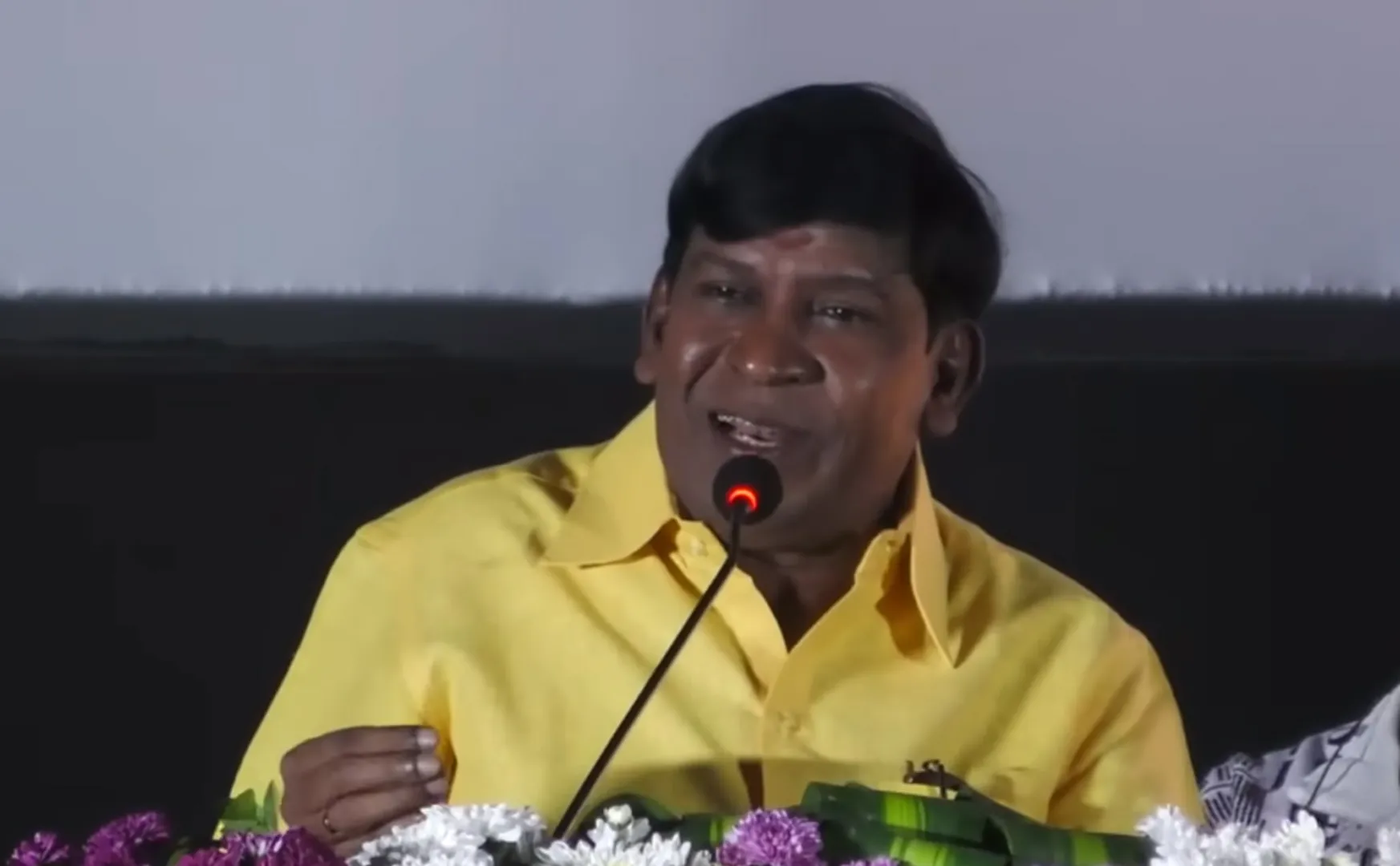 vadivelu about maamanna in  ciff
