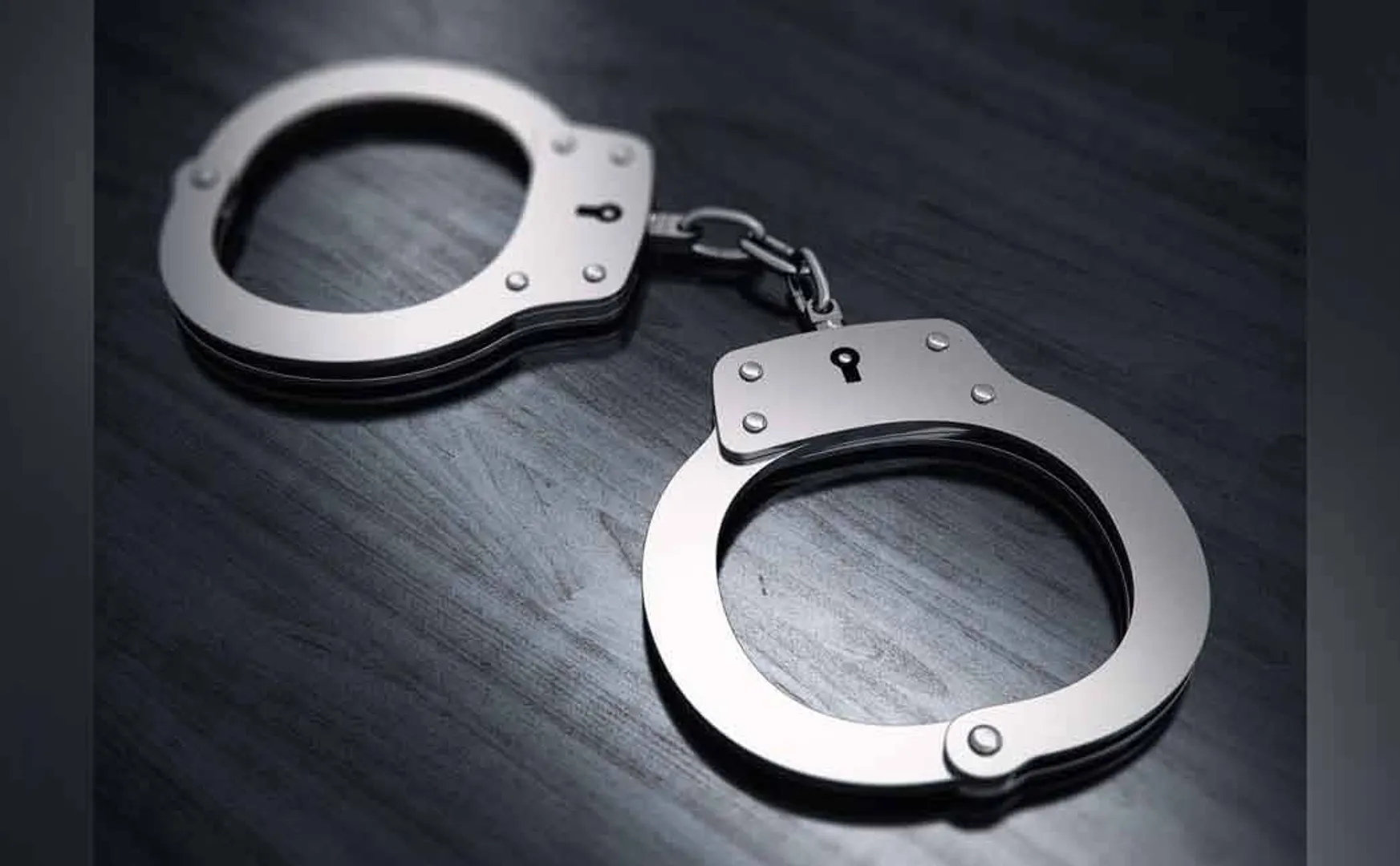 person arrested who troubled to the police in viluppuram 