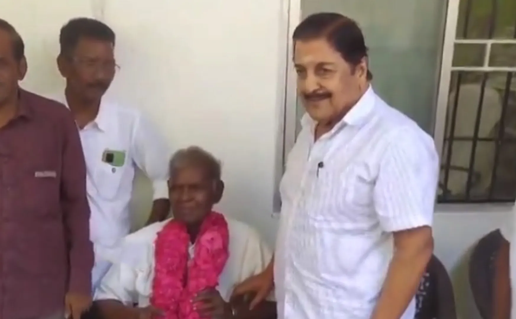 sivakumar meets nallakannu 