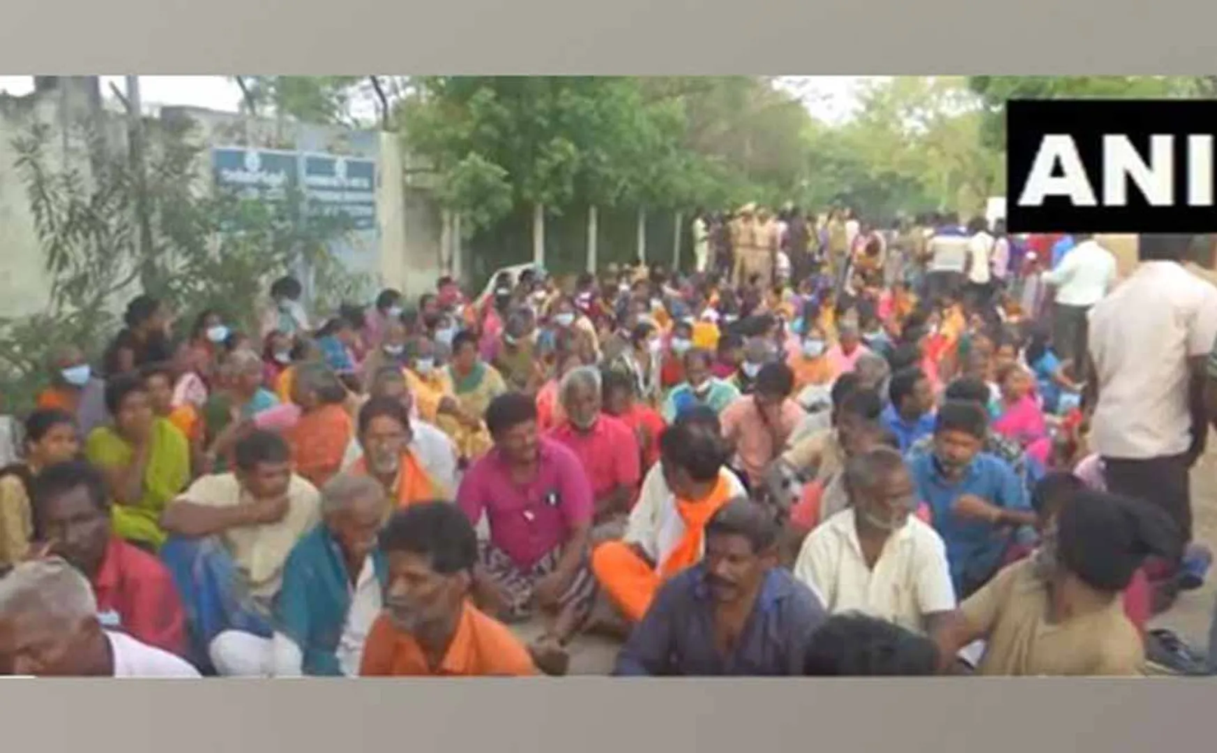 Ennore gas leak issue Withdrawal of people's struggle