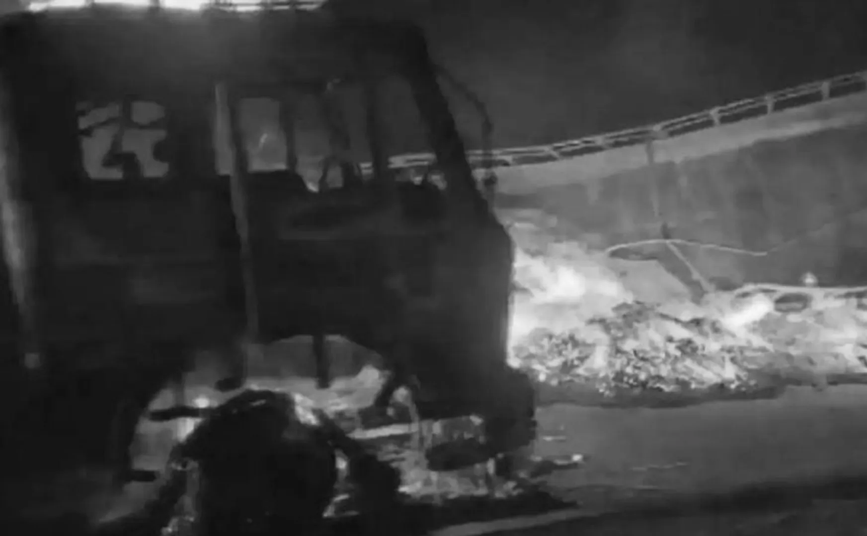 A bus collided with a lorry and caught fire in madhyapradesh