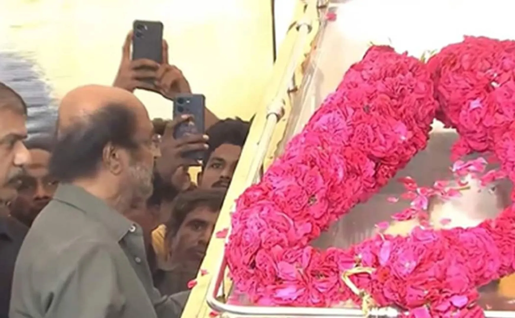 Rajini said fervently that it was Vijayakanth who saved me