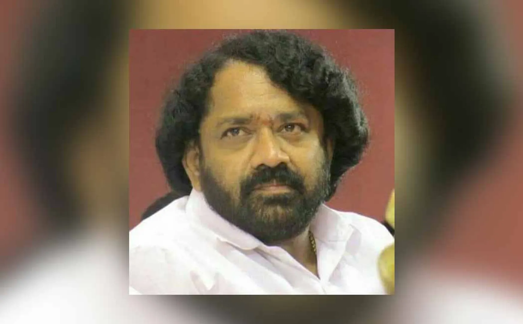 DMK member's wife conflict with police inspector 
