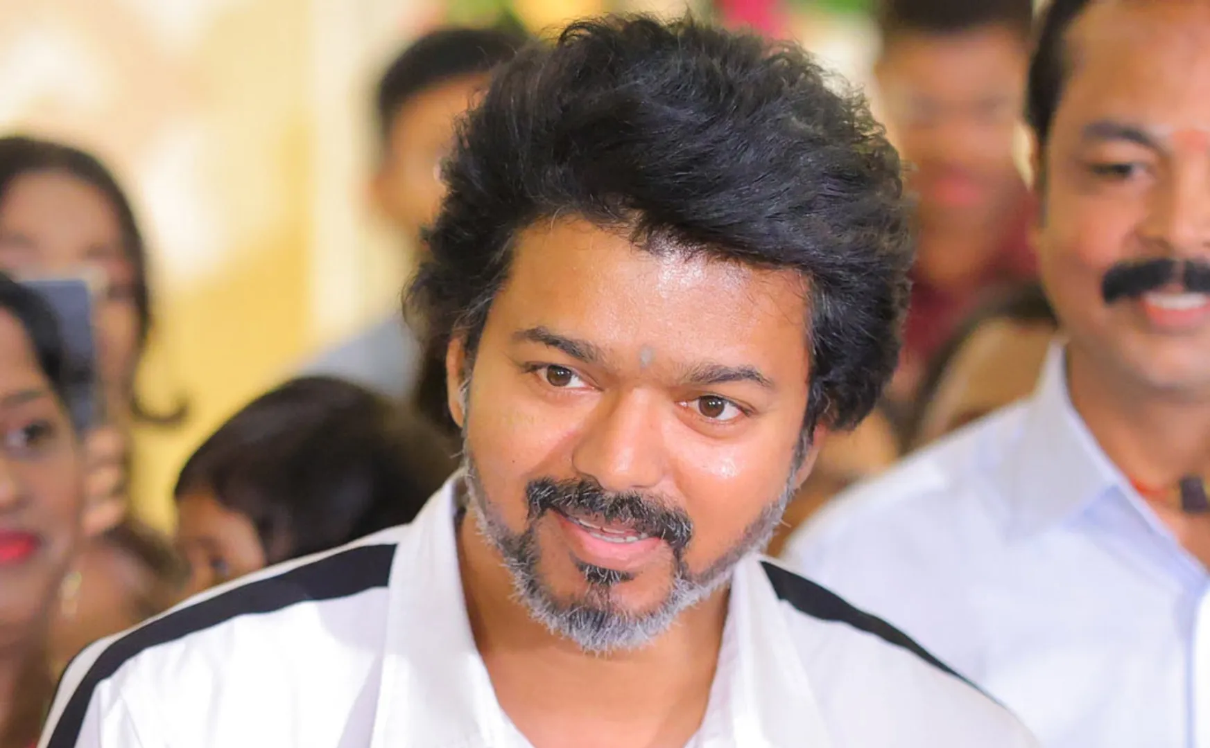 Vijay provides welfare assistance in south tamilnadu