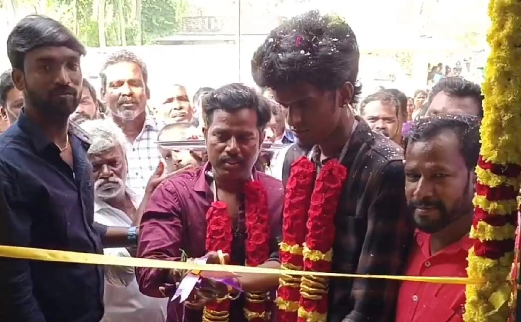 bala helped Chengalpattu people