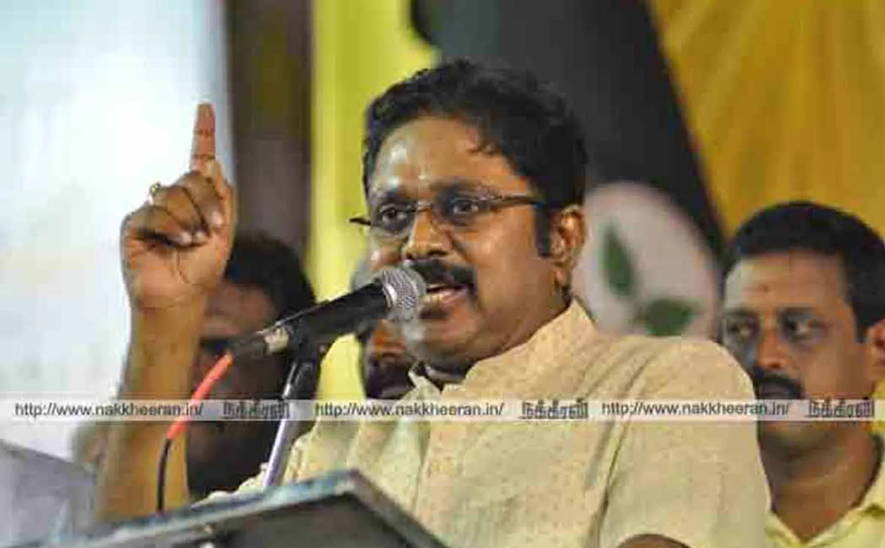 TTV Dhinakaran accuses Edappadi Palaniswami