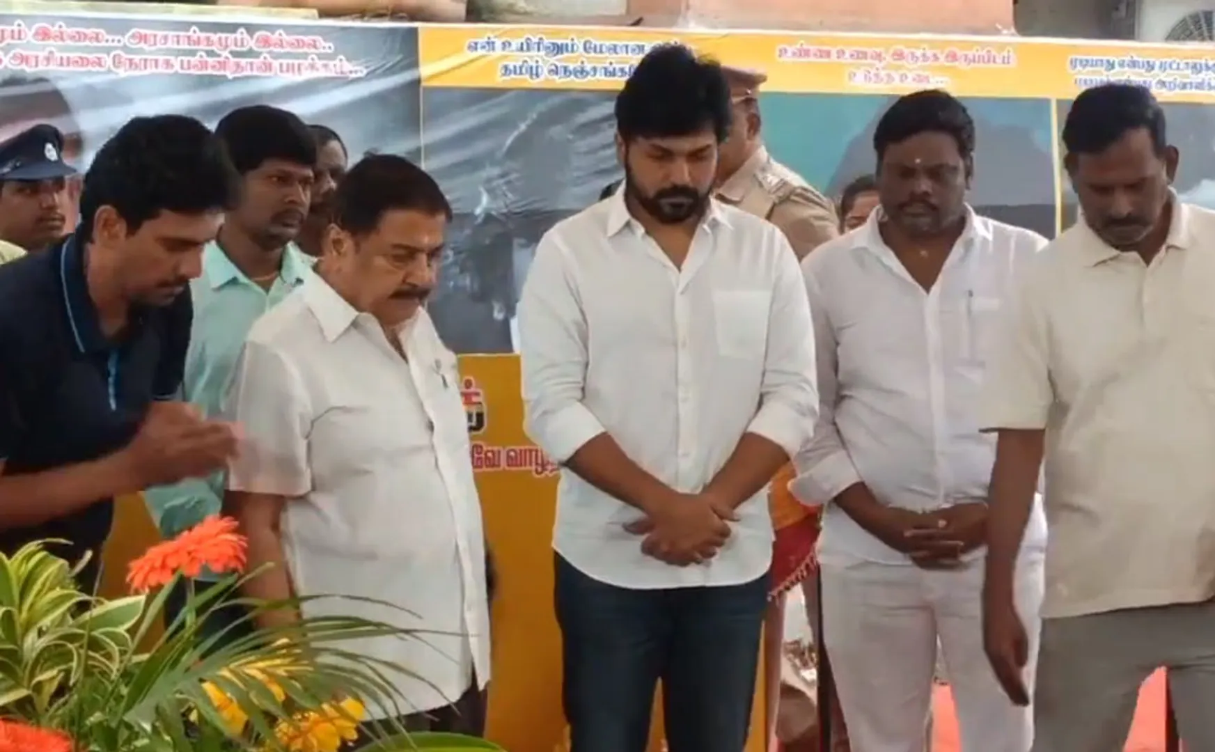 karthi pays tribute to vijayakanth in his memorial 