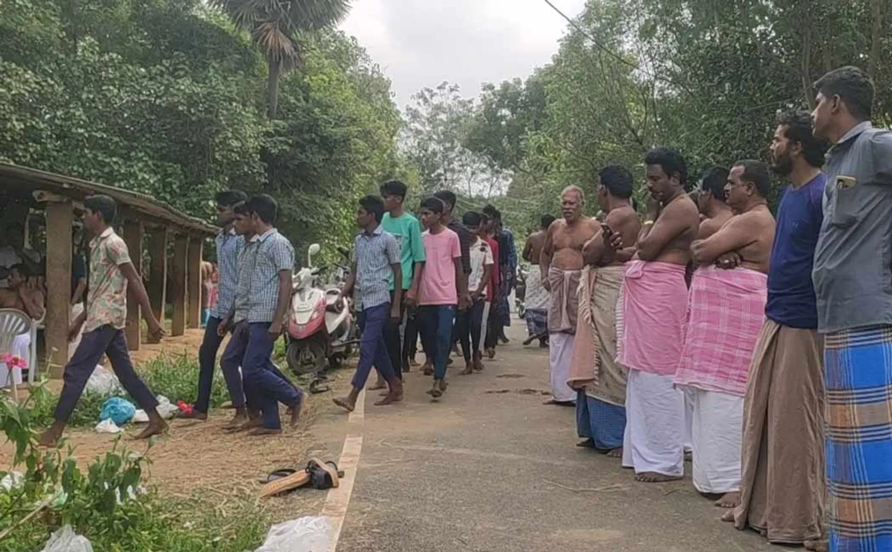 passed away of the teacher who disturbed all the students 