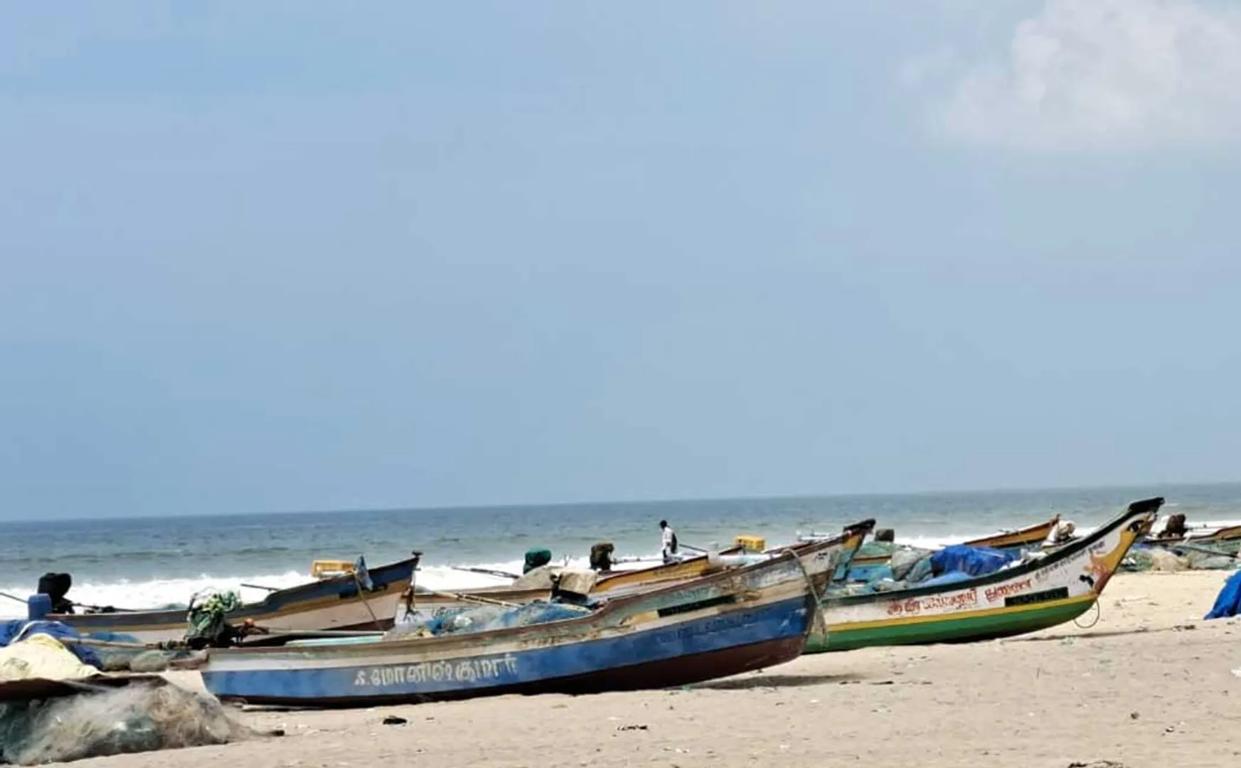 husband incident his wife by drowning her in the ocean waves