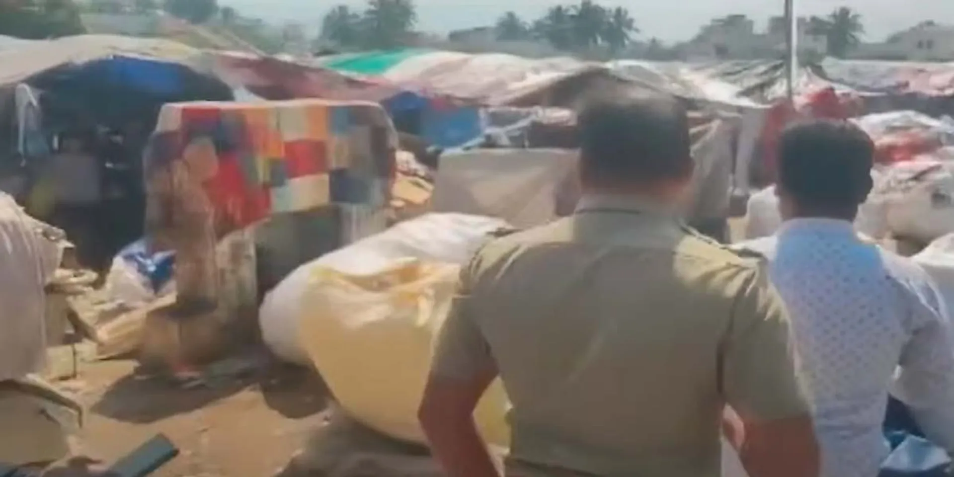  Attack on officials who went to inspect