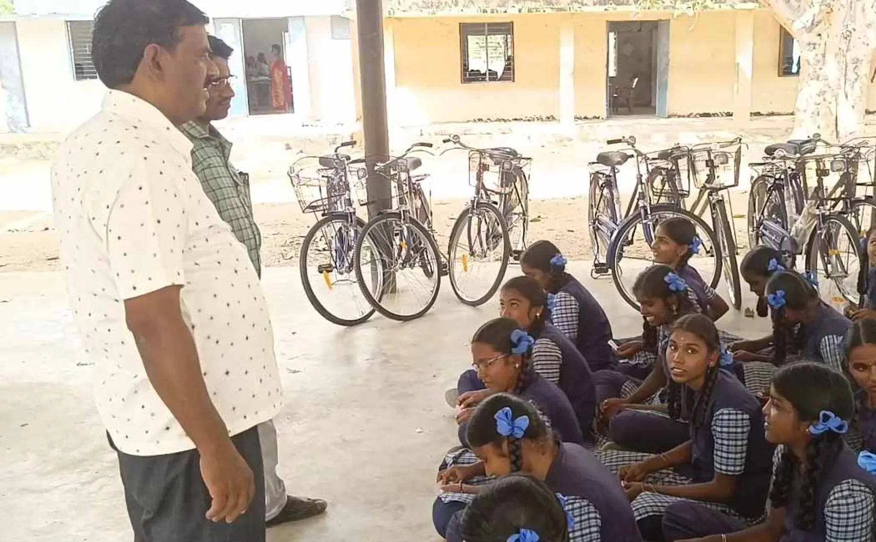 Free pedal carts provided by Tamil Nadu Govt