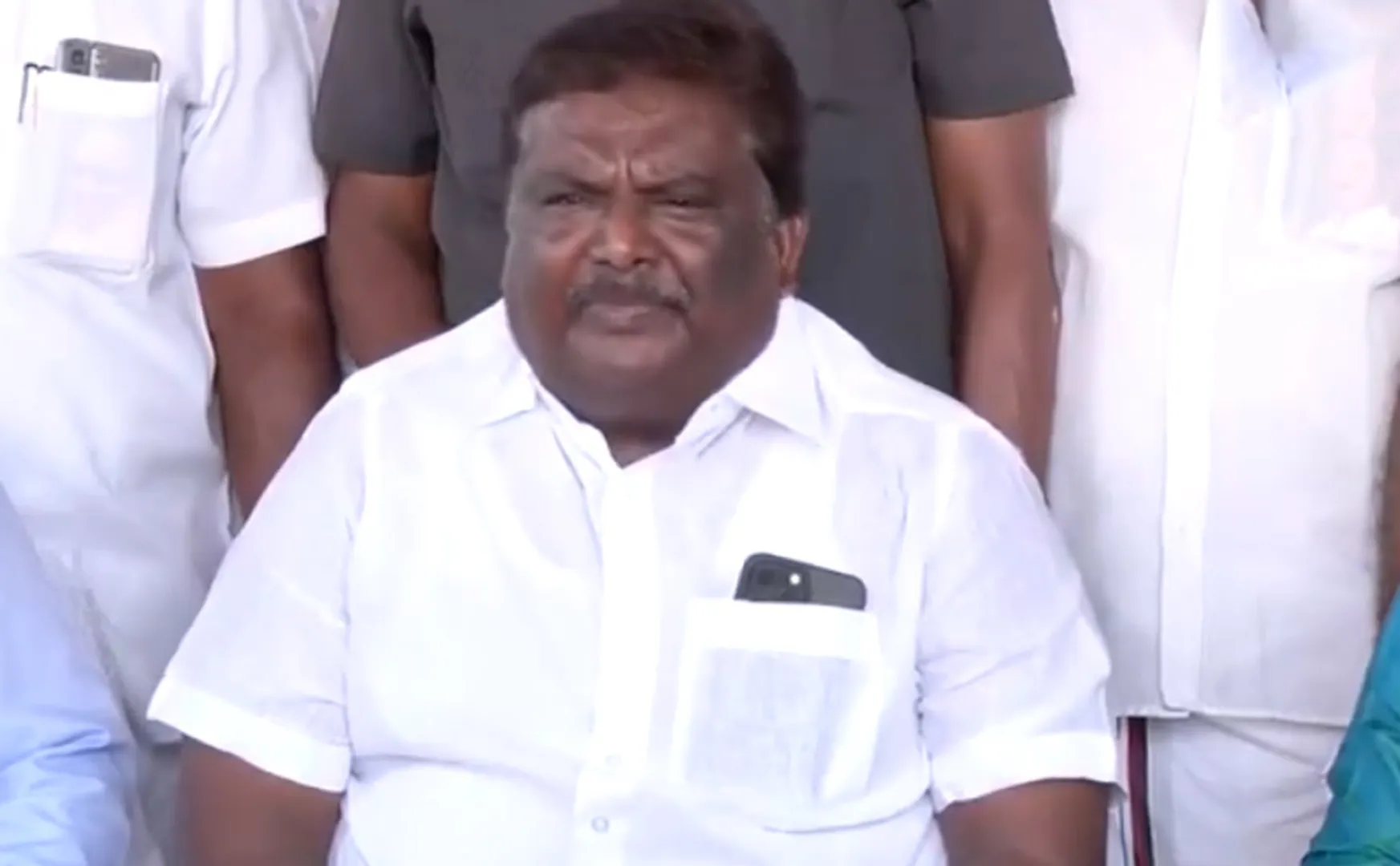 Omni buses should be run only from kilambakkam says Minister Sivashankar