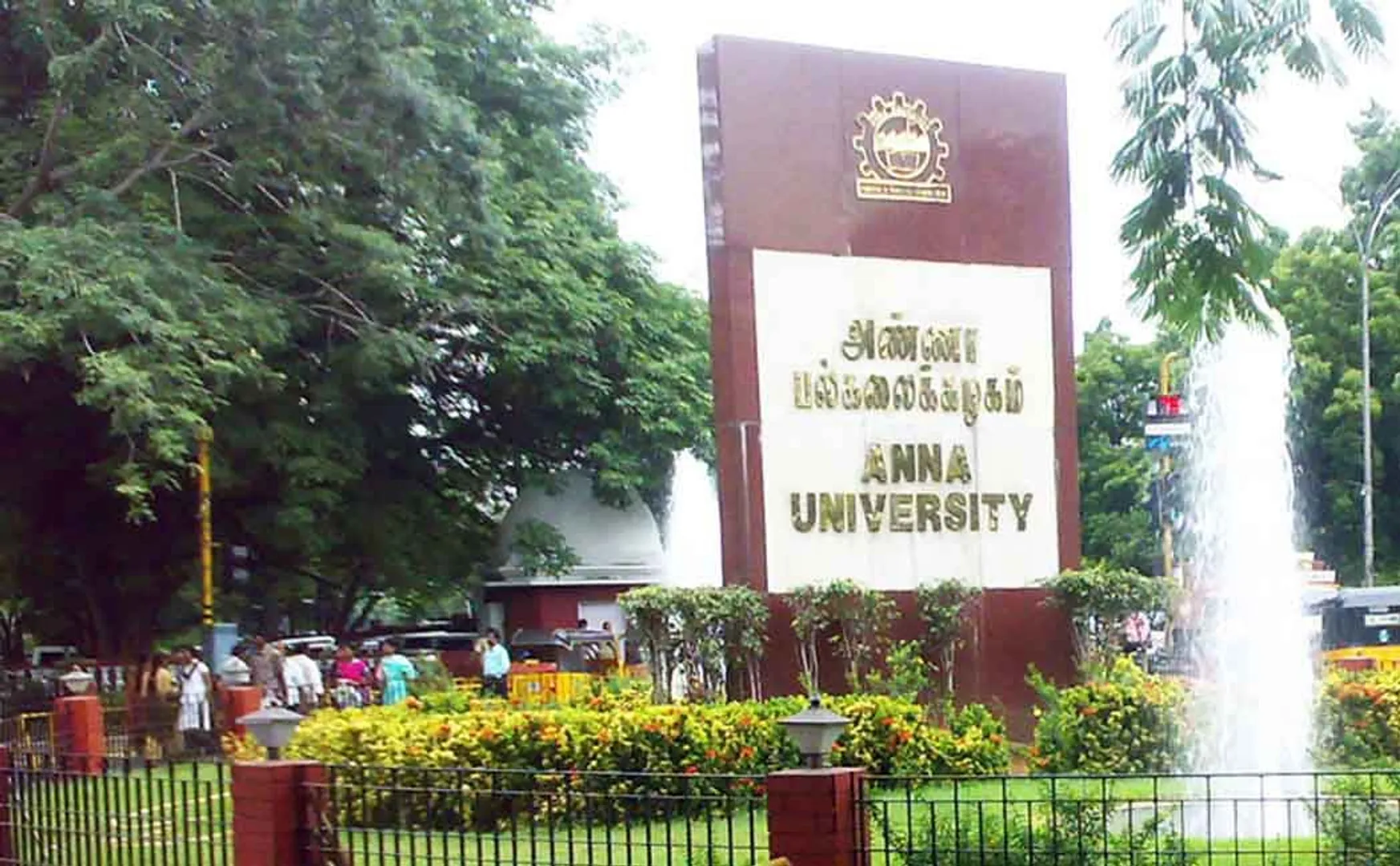 Anna University for Governor Program. Controversy by Order