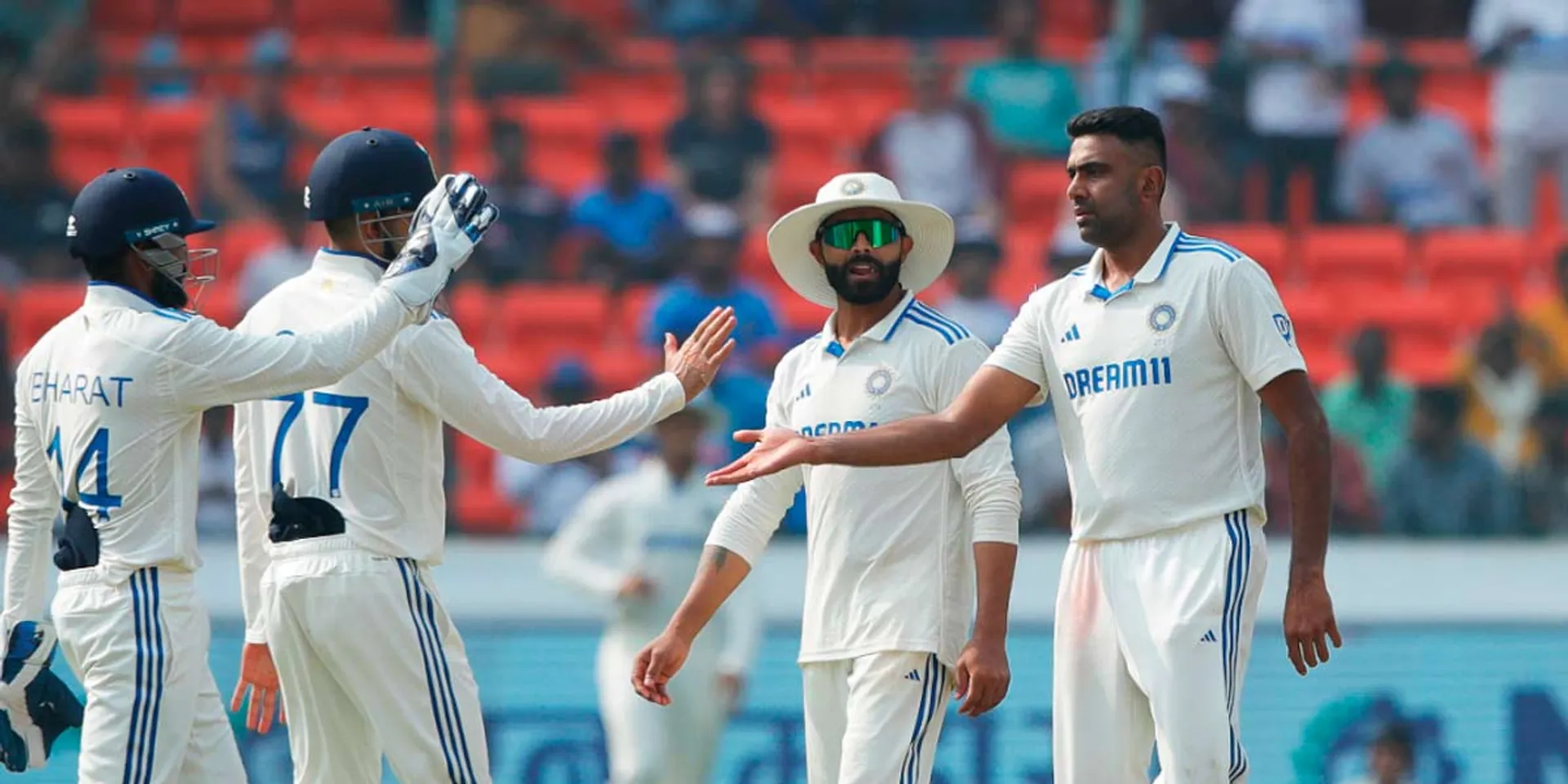 Twisted England; India gave a great start