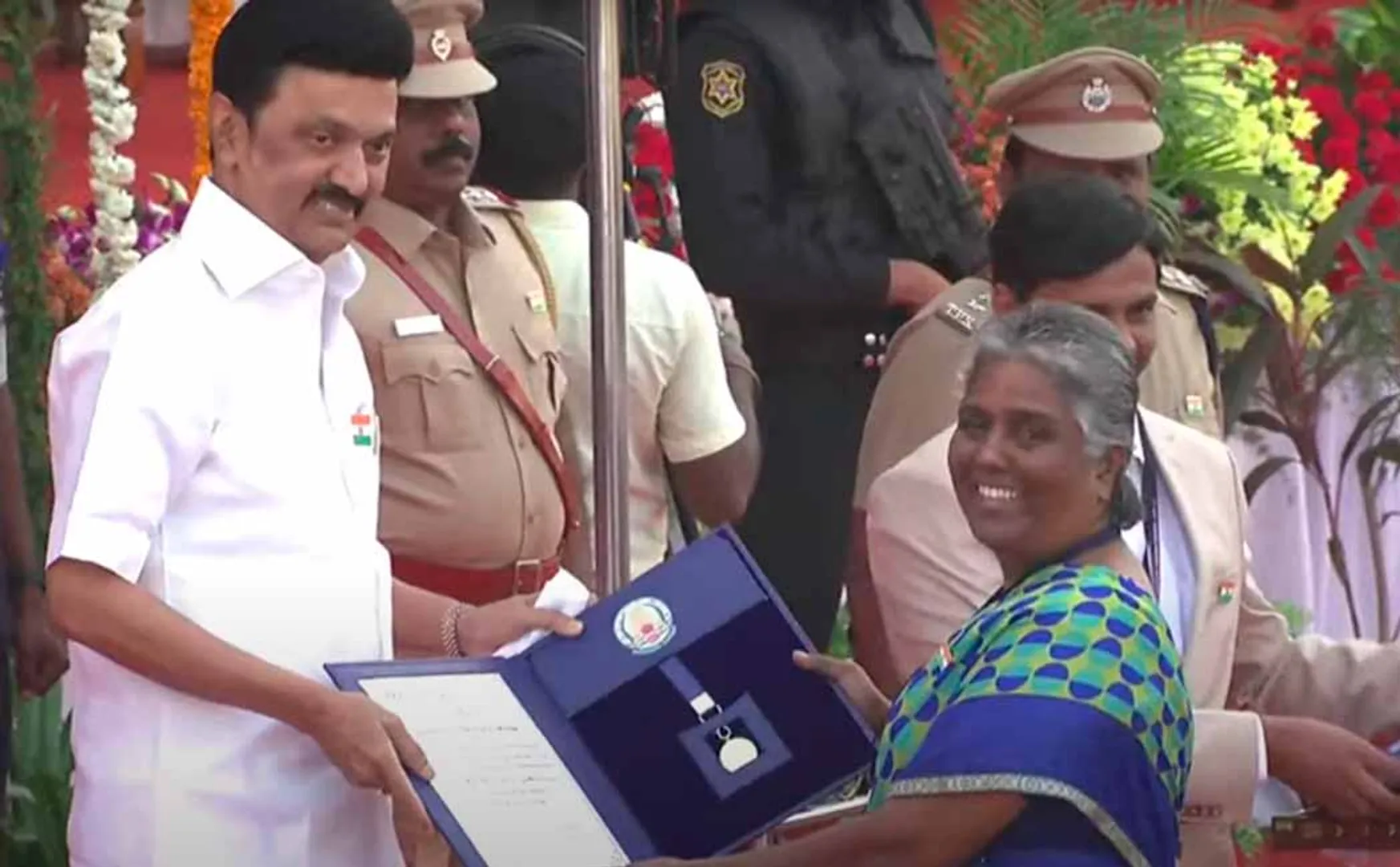 Republic Day Celebration CM MK Stalin gave away the awards and medals
