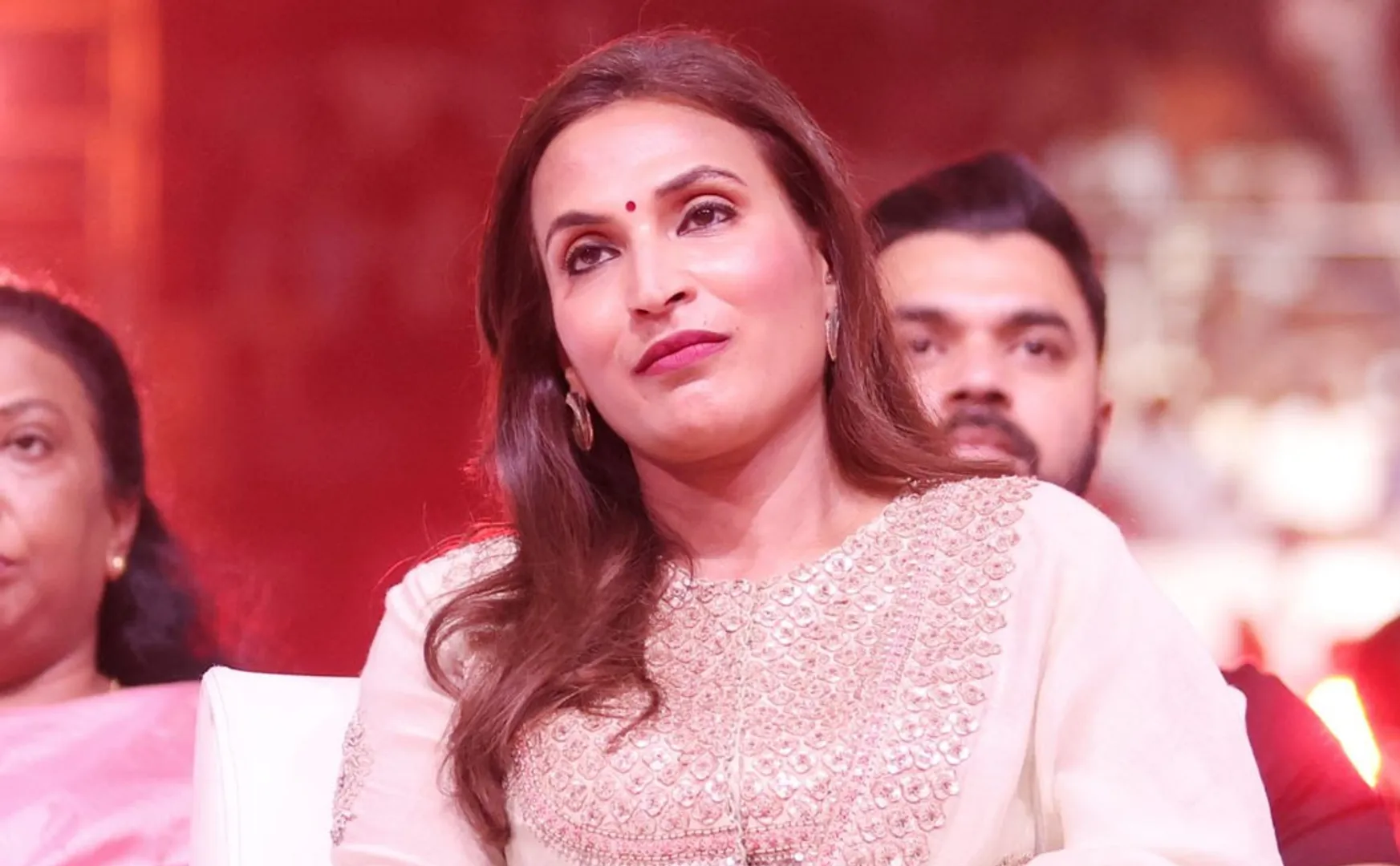 aishwarya rajinikanth speech in lal salaam audio launch 