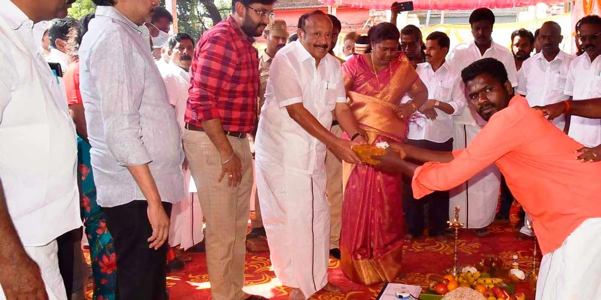Consolidated Deeds Office; Inaugurated by the minister