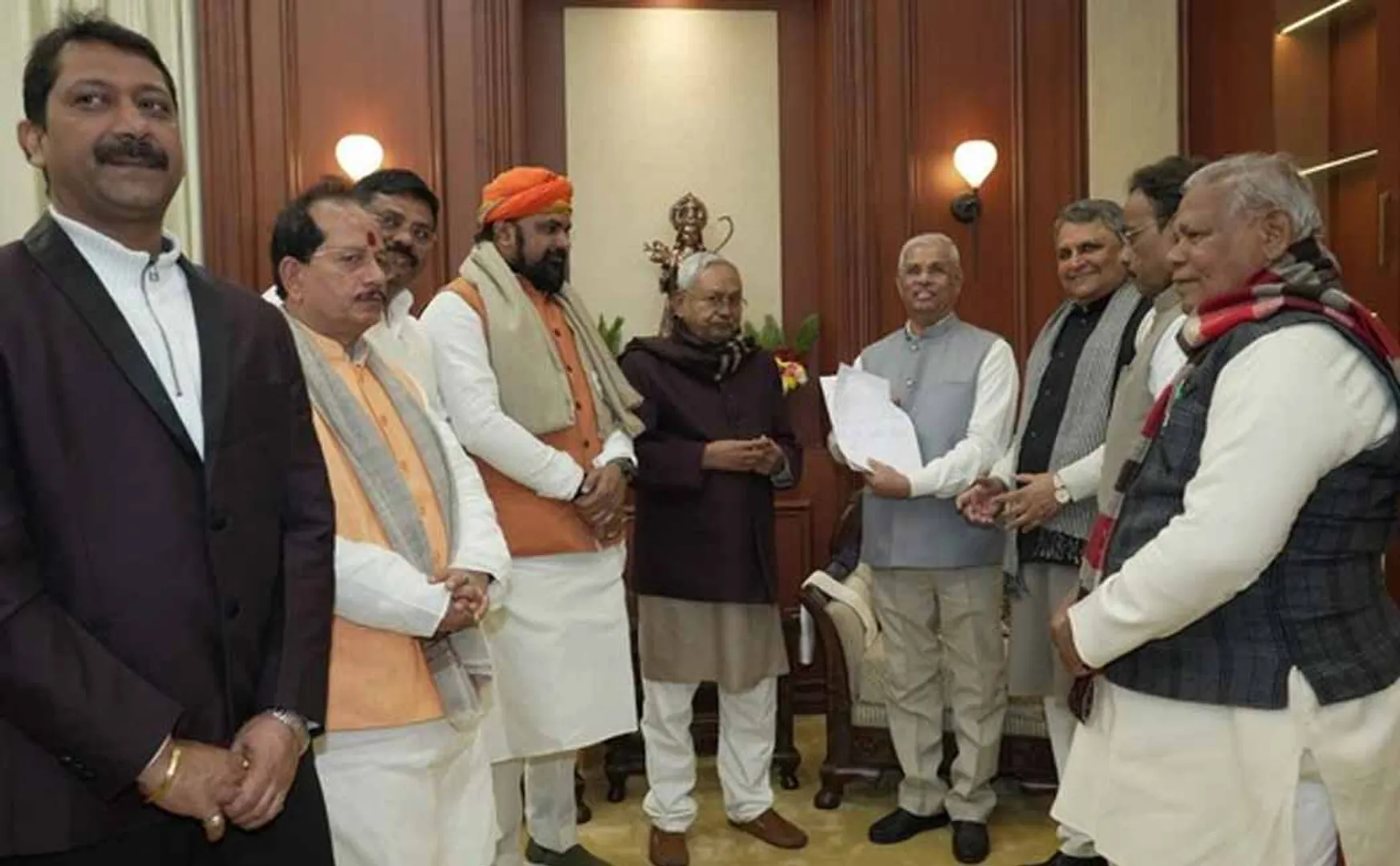 Nitish Kumar claimed the right to form the government in Bihar