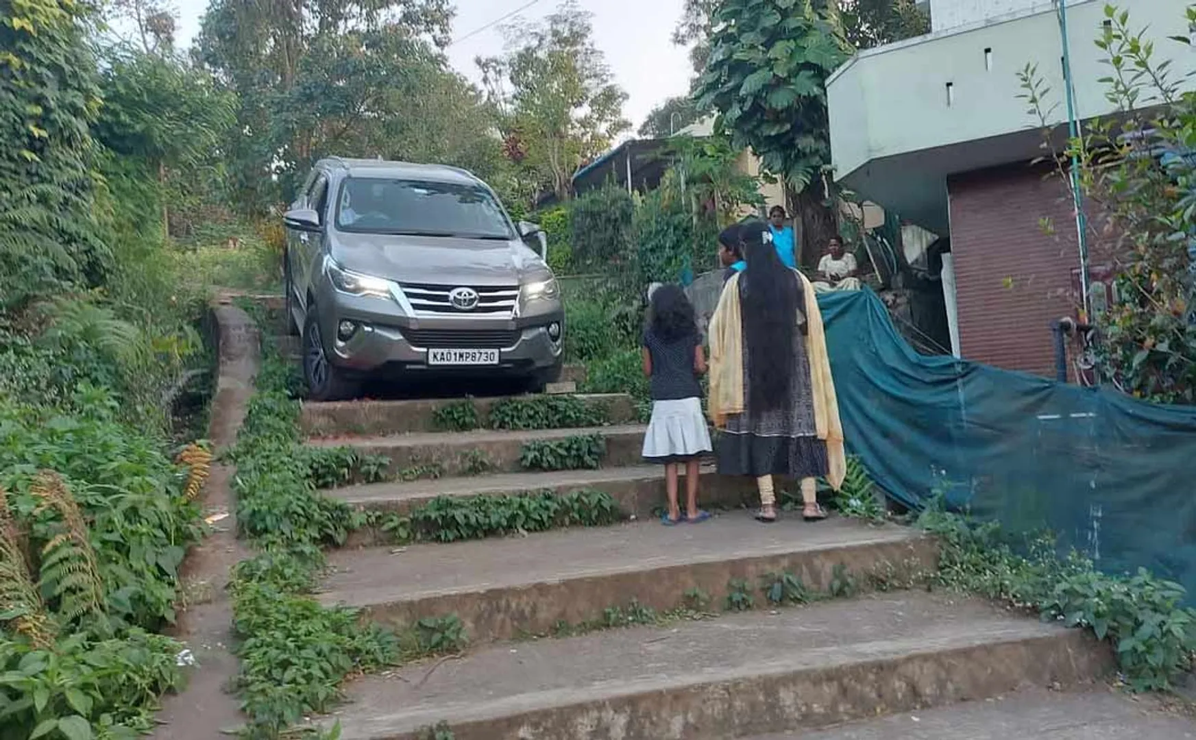 A shock awaited the youth on Touring with the help of Google Map