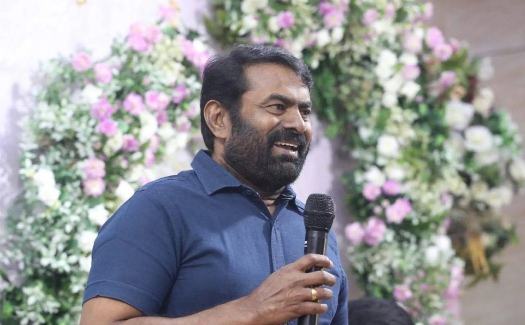 seeman as farmer in vignesh shivan movie 