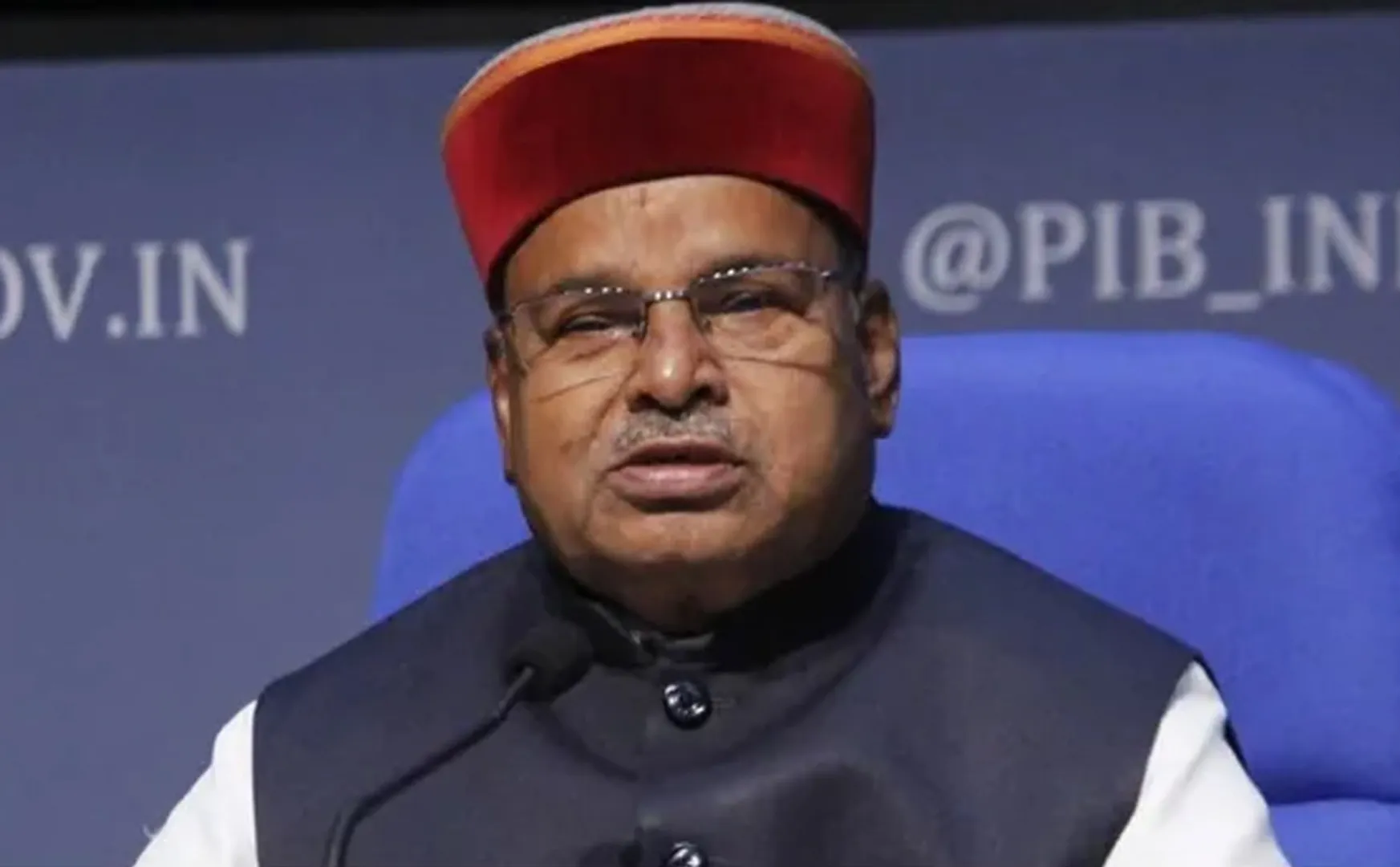 The governor rejected the emergency law for Name board in Kannada