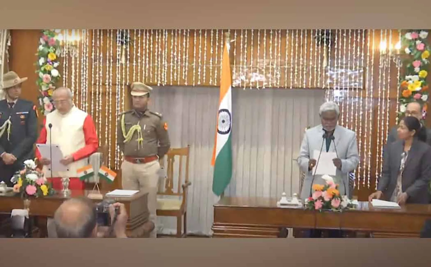 Sambhai Soren sworn in as Jharkhand Chief Minister