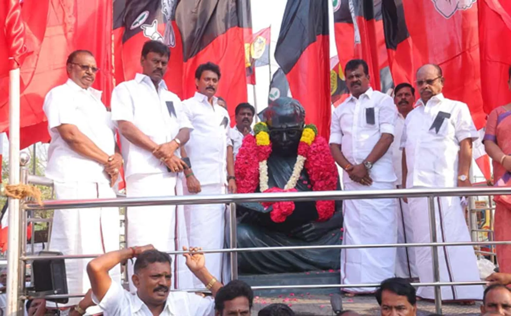 Minister Anbil Mahesh pays homage to Anna statue on her memorial day
