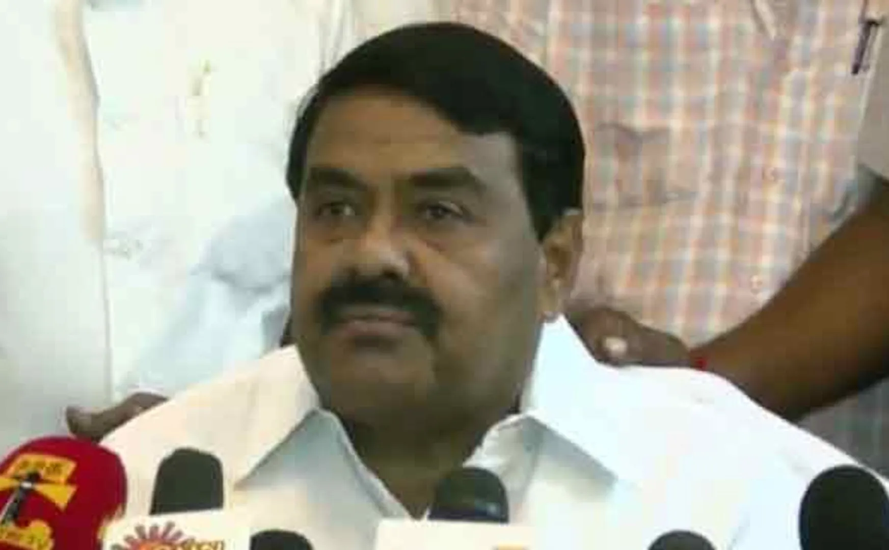  Minister Rajakannappan said Only people from Tamilnadu are important in universities