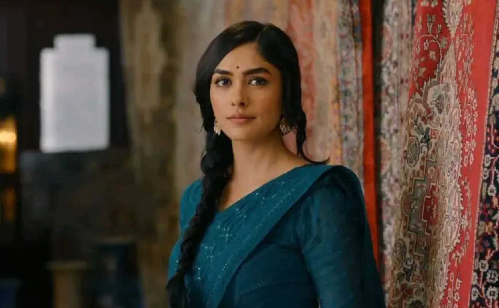 mirunal thakkur in kamal kalki 2898 ad movie 