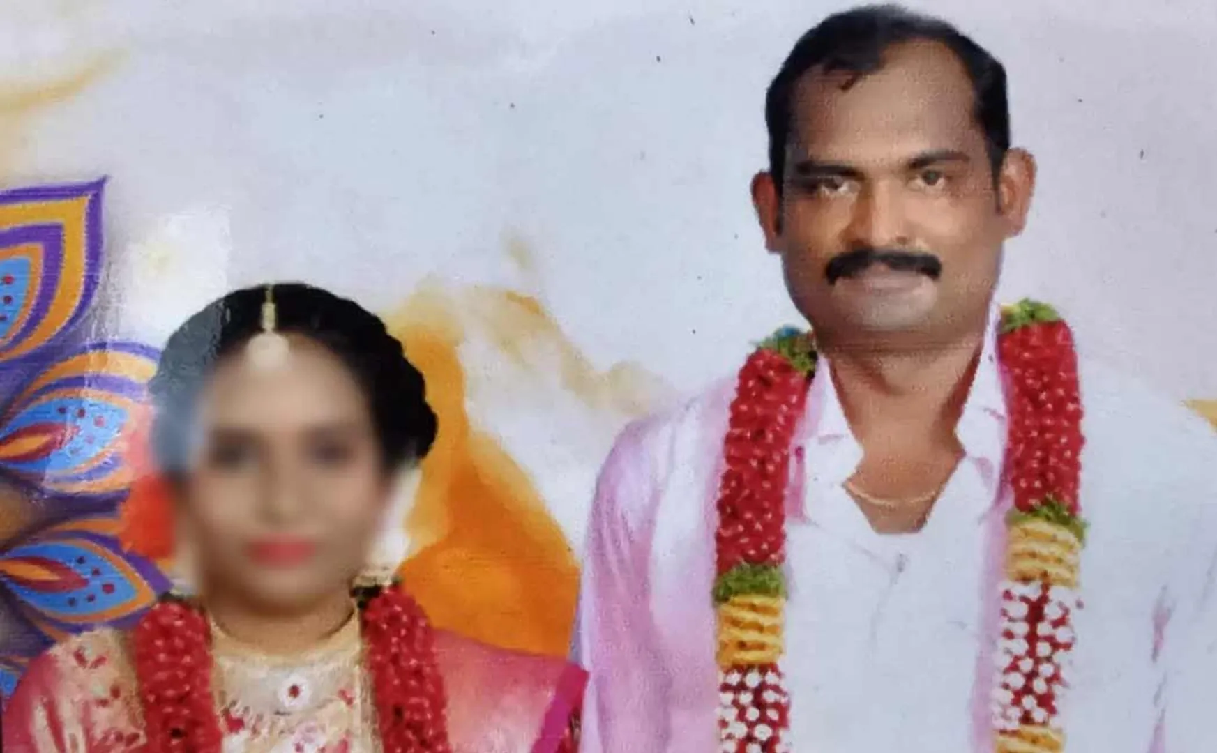 If the wife passed away within 6 months of marriage,  husband lost their life