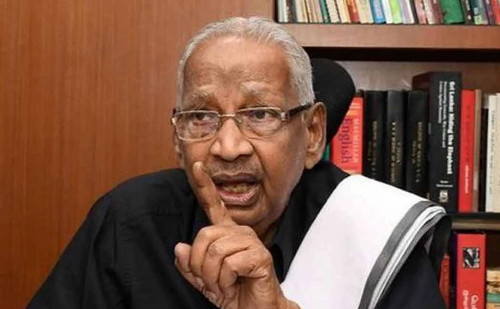 pmk, DMDK should give up bidding politics says k.Veeramani