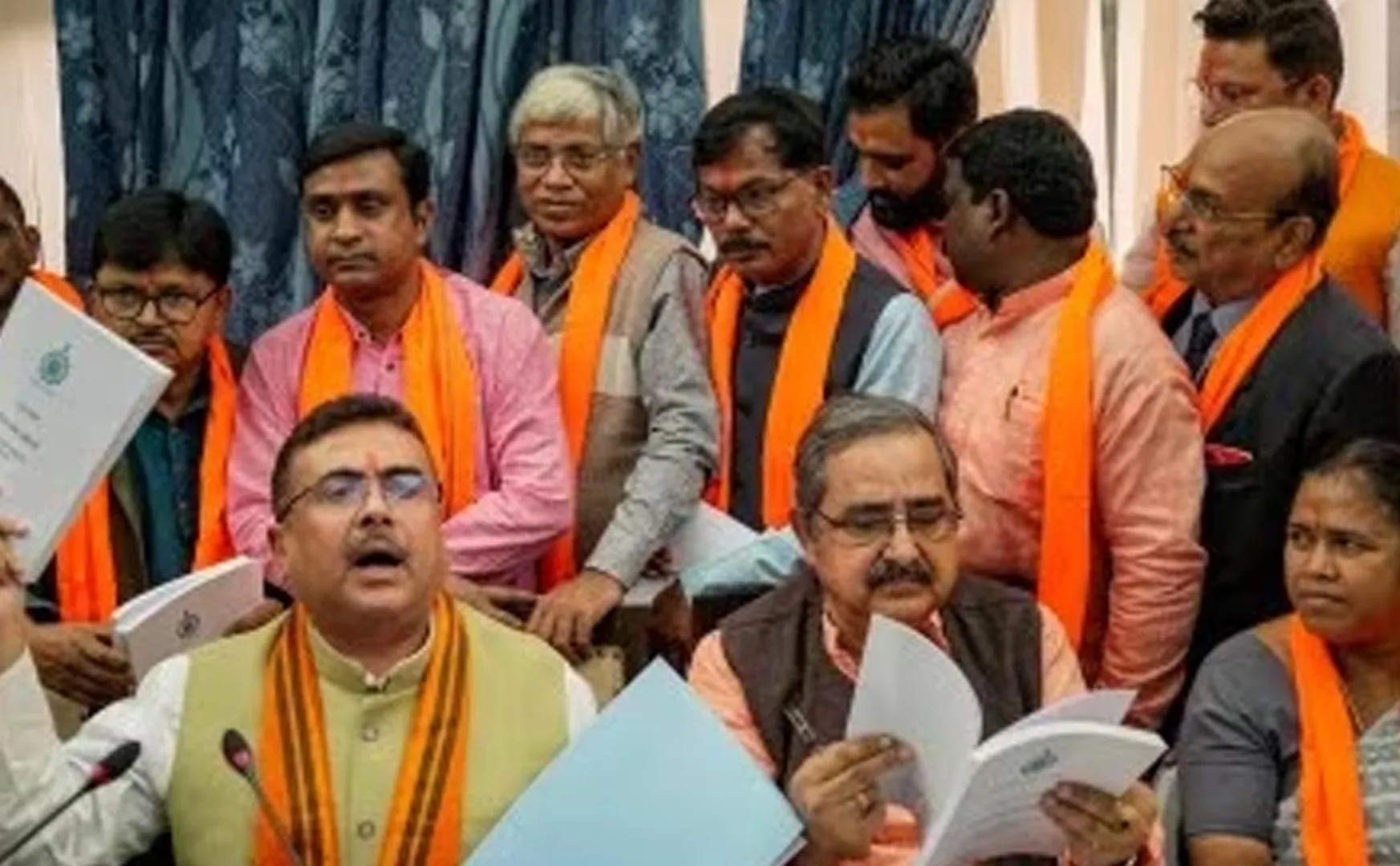 6 BJP MLAs suspended Continuity in Assembly at west bengal