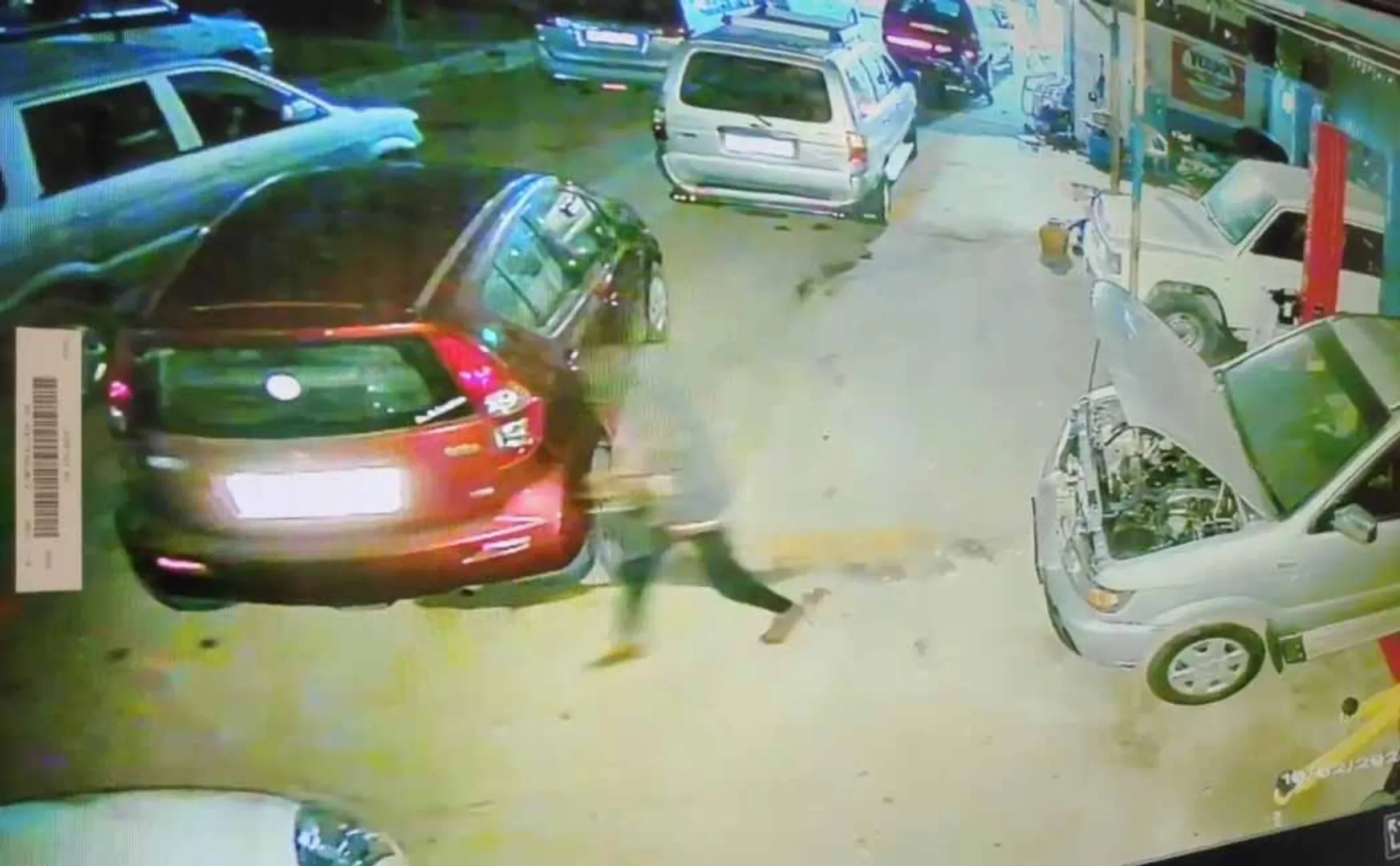 20 batteries stolen from car shed near Jolarpet