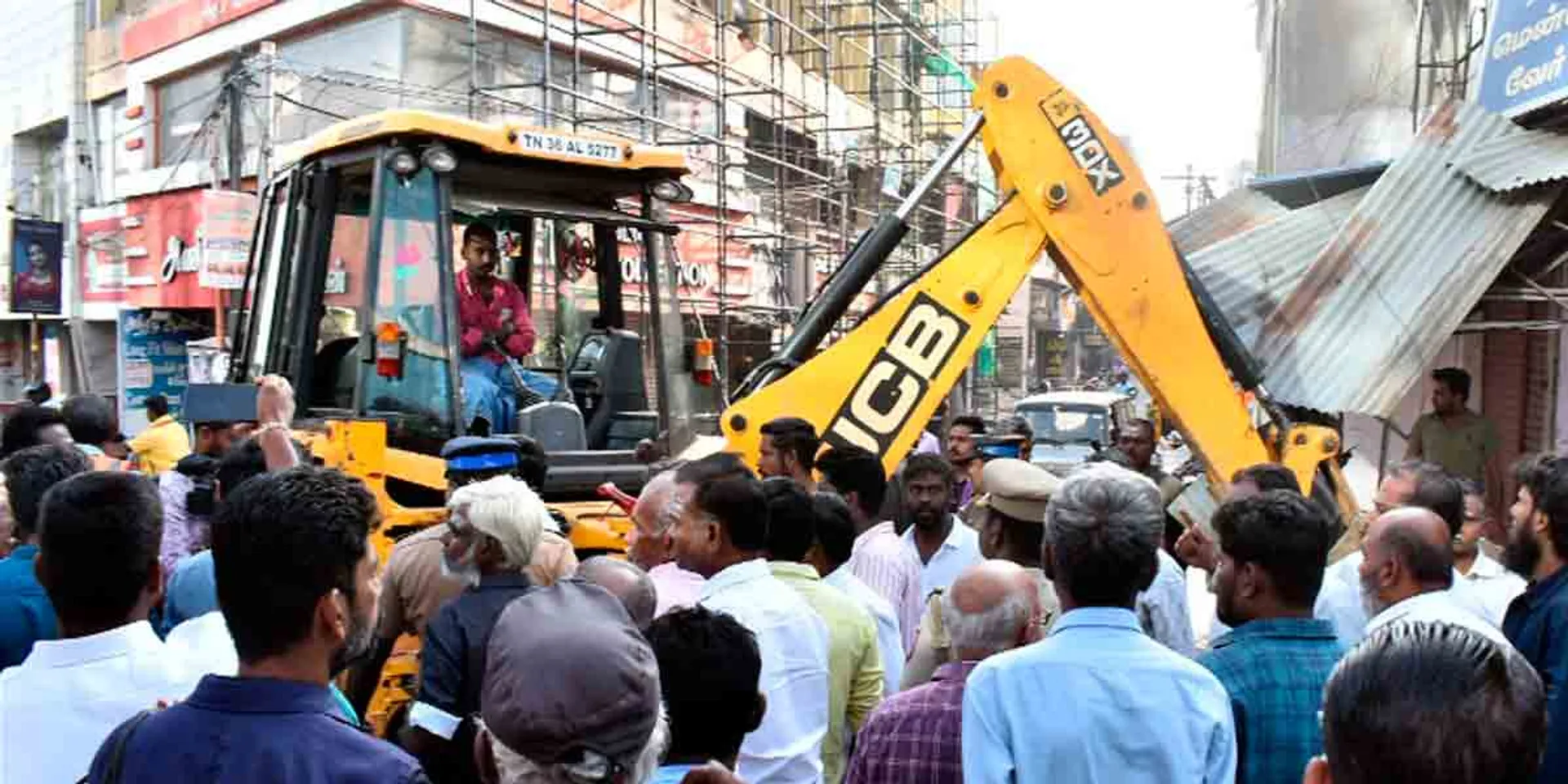 Removal of encroachment shops; Shop owners struggle