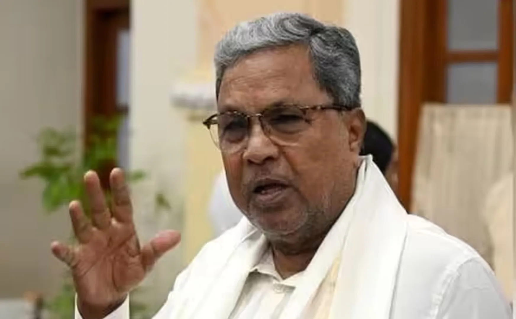  Karnataka Chief Minister Siddaramaiah assured Mekadatu Dam will be constructed soon