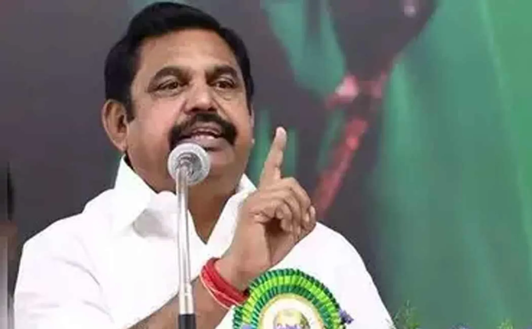 Edappadi Palaniswami warns Karnataka government