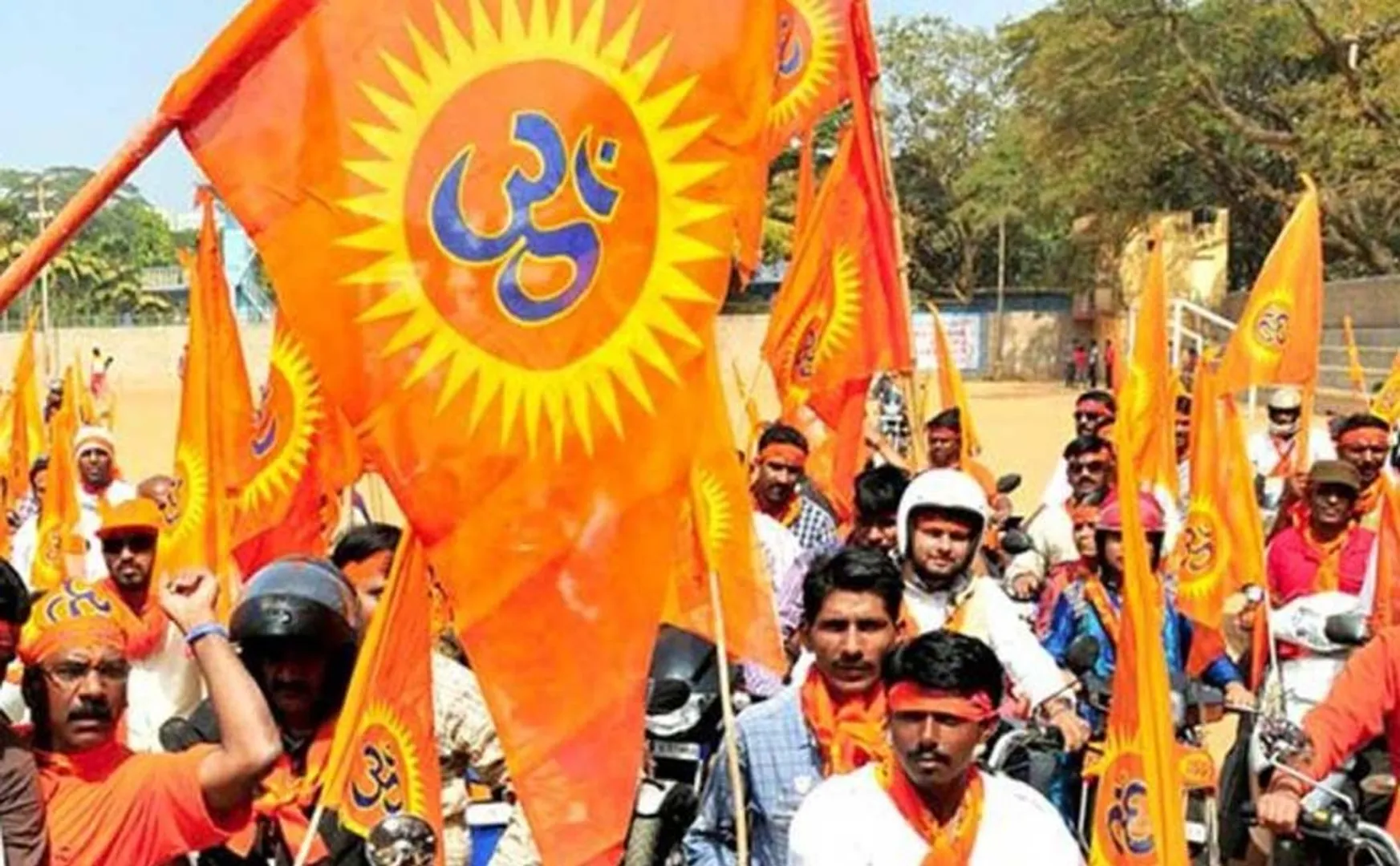  Vishwa Hindu Parishad petitioned Akbar and Sita lionsshould not be in the same place