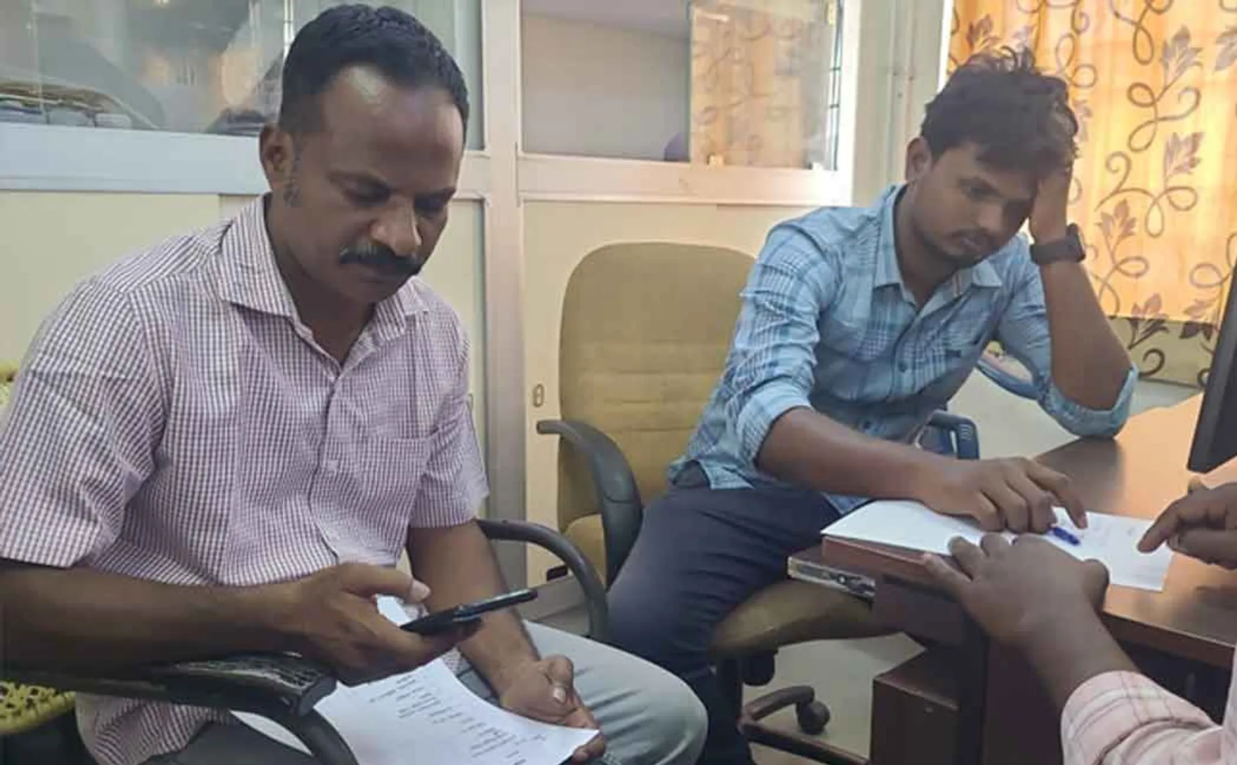 Sethpattu taluk revenue officer arrested for taking bribe