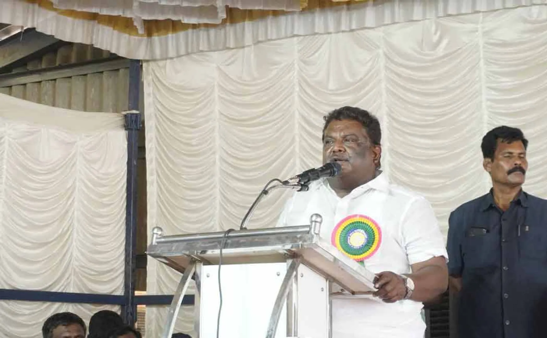 Beef can be transported in buses Minister Sivasankar