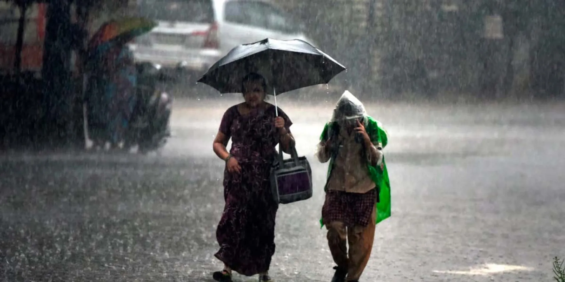 Chance of rain in 17 districts