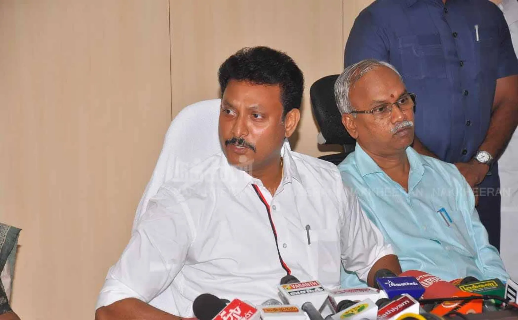 "Abandon the struggle" - Minister Anbil Mahesh's request!