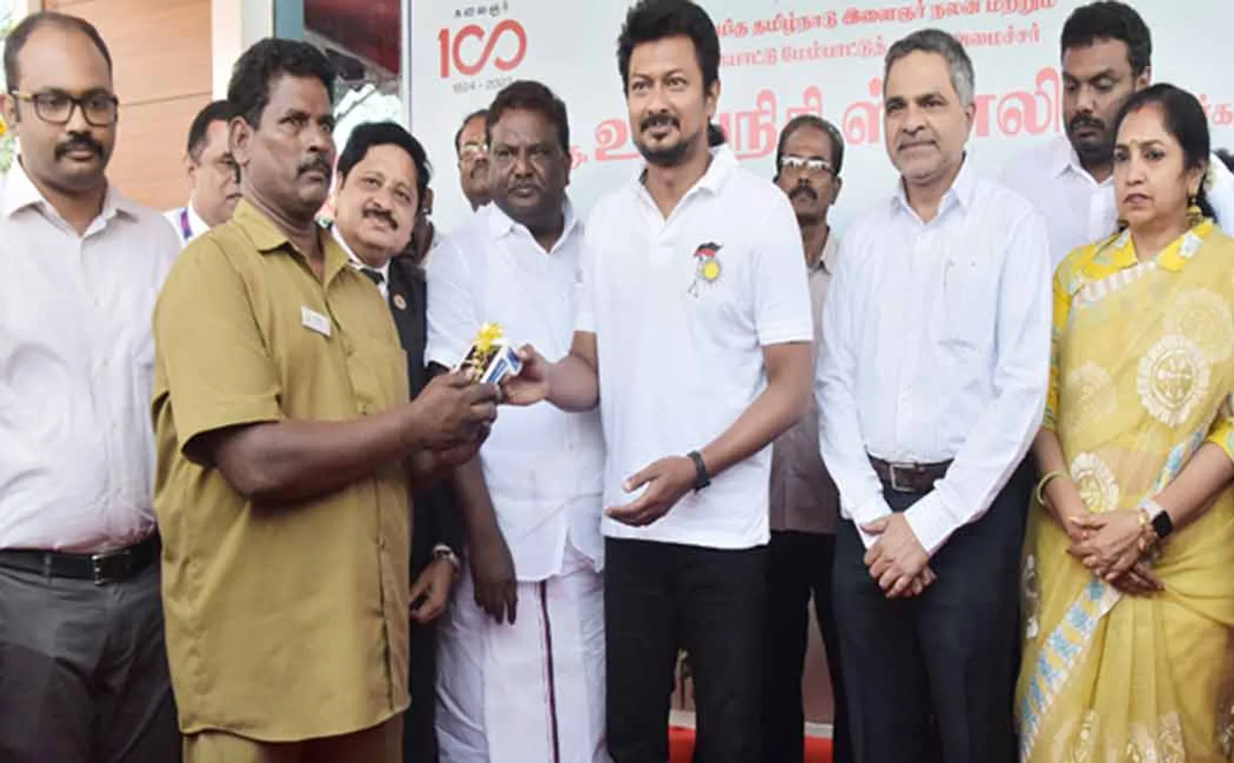 Minister Udayanidhi started a new facility in government buses